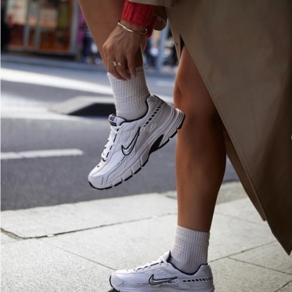 Nike Initiator 8.5